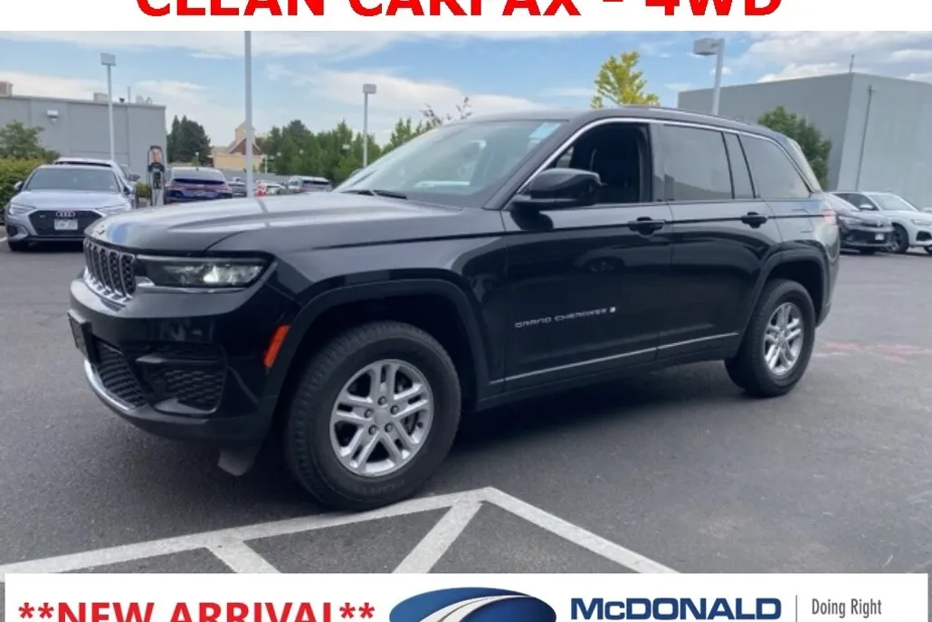 2024 Jeep Grand Cherokee Laredo photo 1