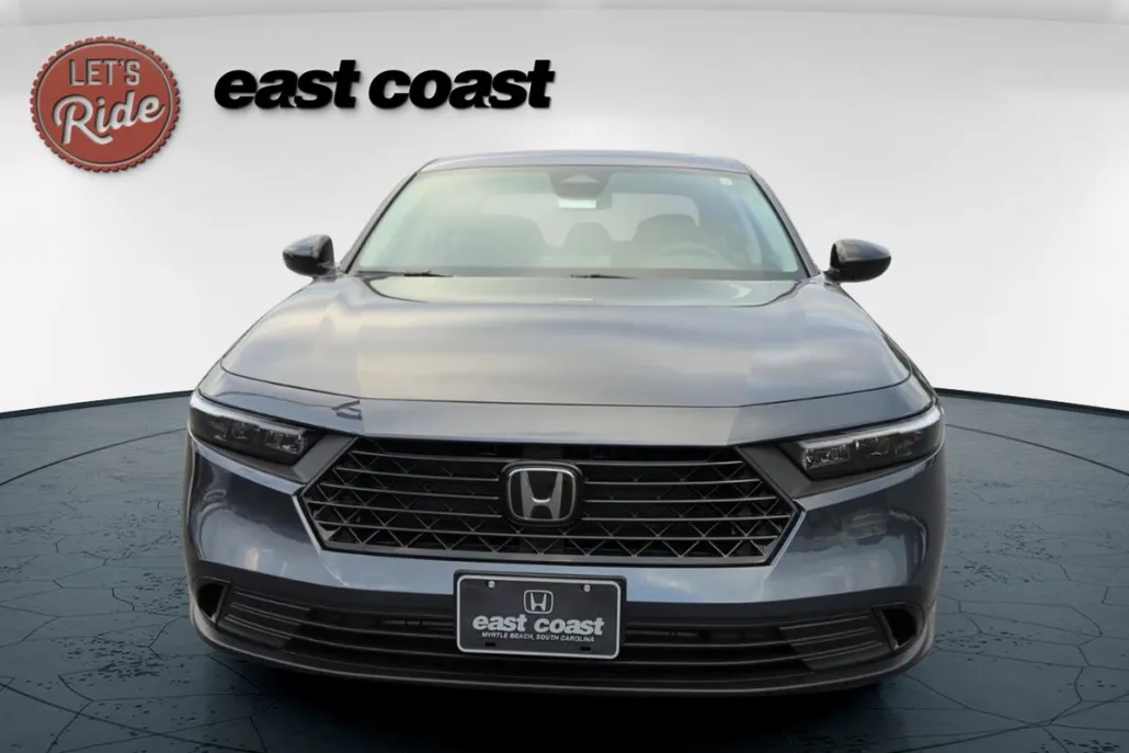 2025 Honda Accord SE photo 1