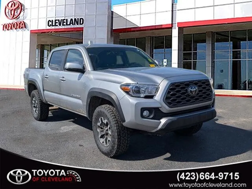 2023 Toyota Tacoma TRD Off-Road V6 photo 1