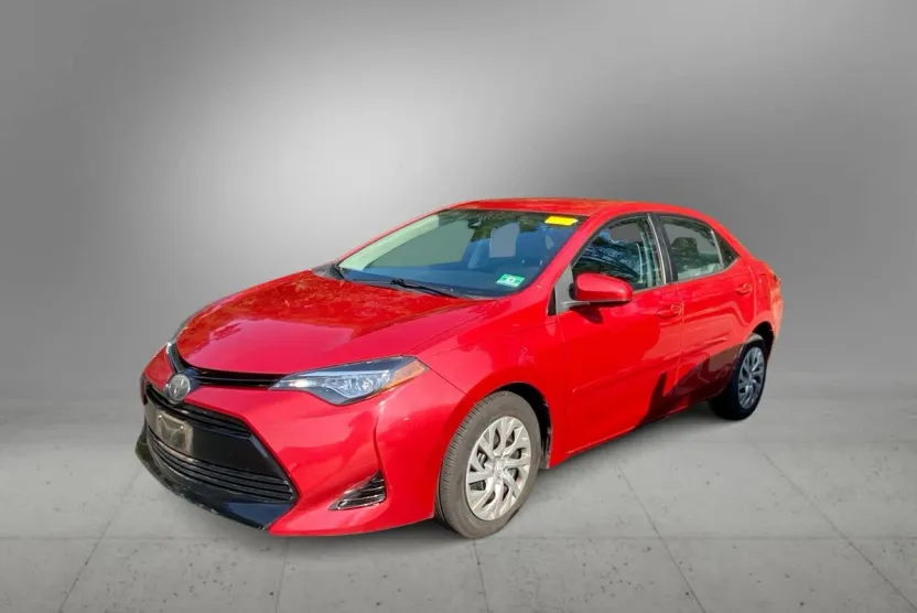 2018 Toyota Corolla XLE XSE photo 1
