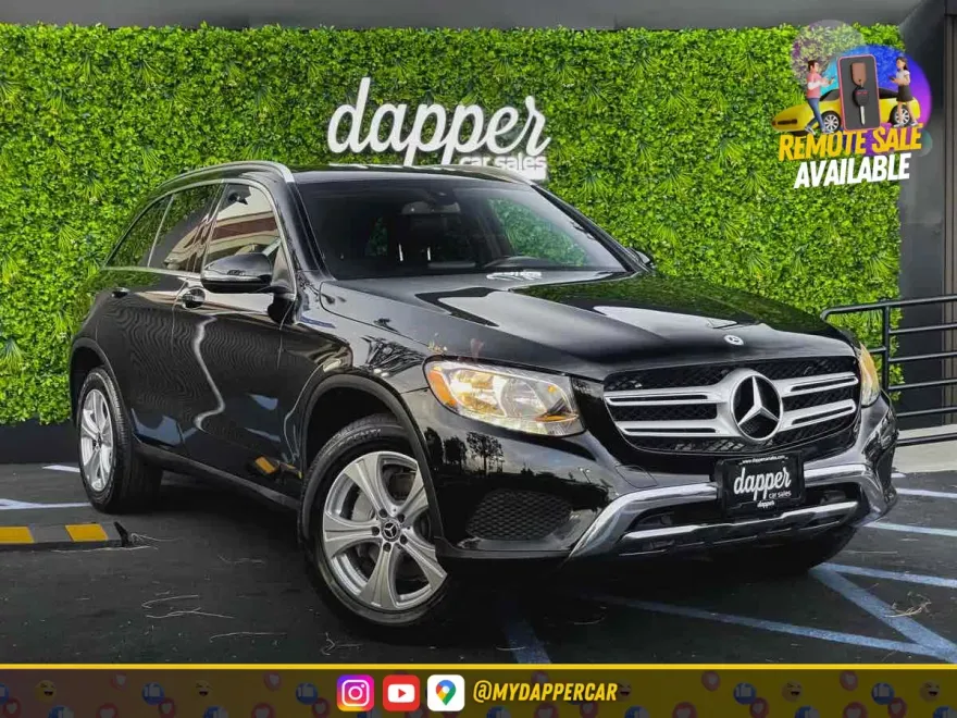 2018 Mercedes Benz GLC 300 photo 1