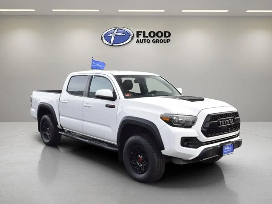 2019 Toyota Tacoma 4x4 TRD Pro photo 1