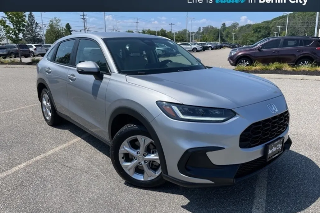2023 Honda HR-V LX photo 1