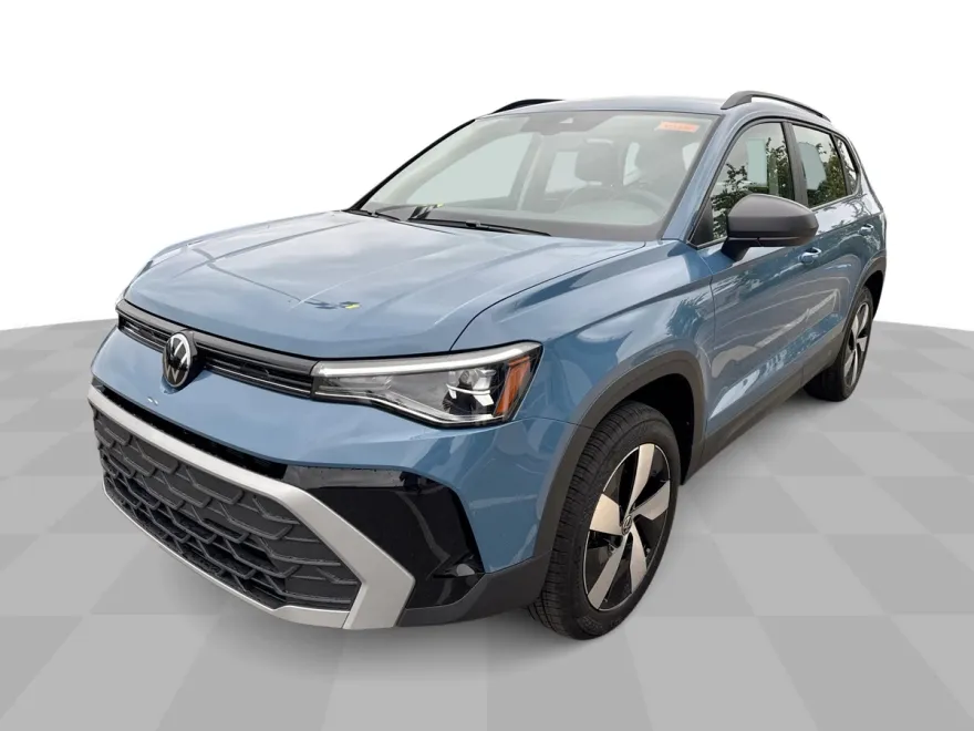2025 Volkswagen Taos S photo 1
