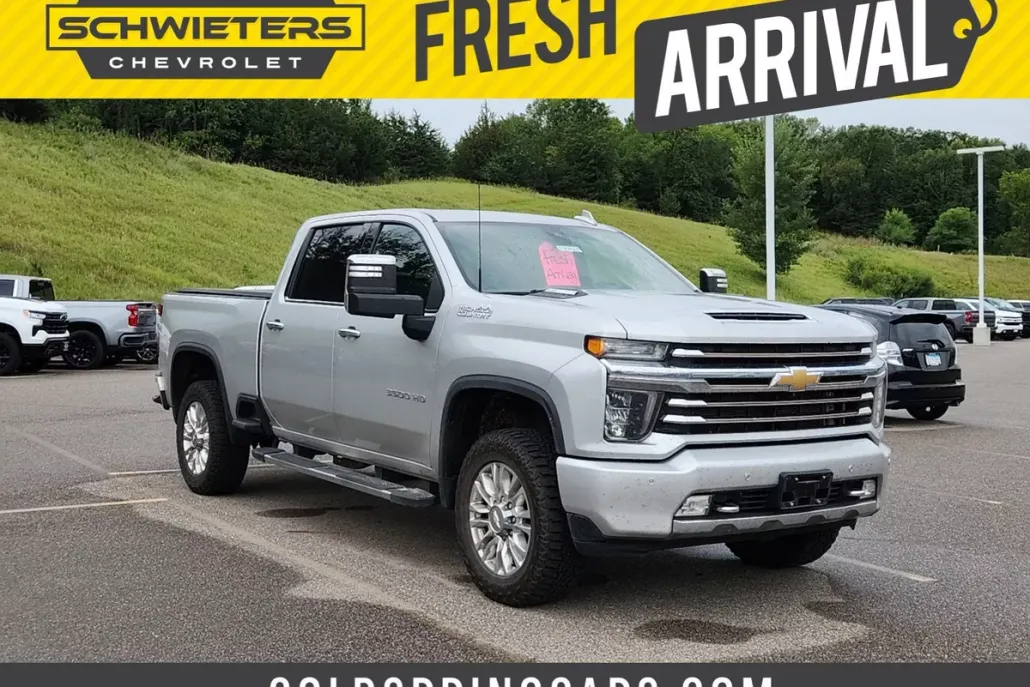 2022 Chevrolet Silverado 3500HD High Country photo 1
