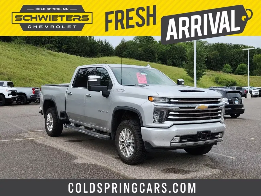 2022 Chevrolet Silverado 3500HD High Country photo 1