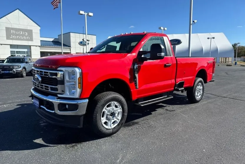 2026 Ford F-250 photo 1