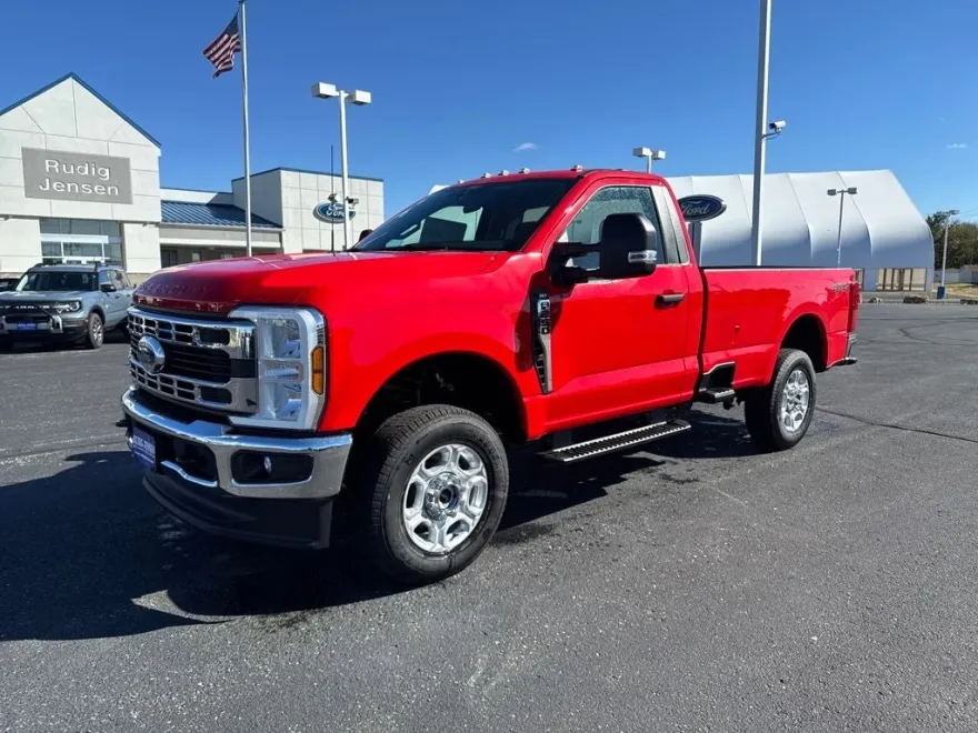 2026 Ford F-250 photo 1