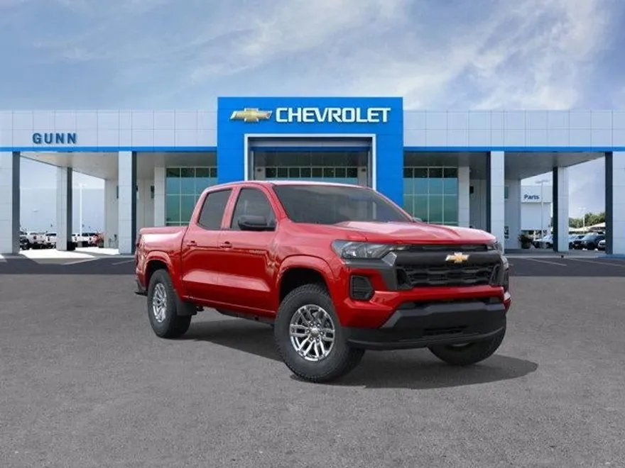 2026 Chevrolet Colorado LT photo 1