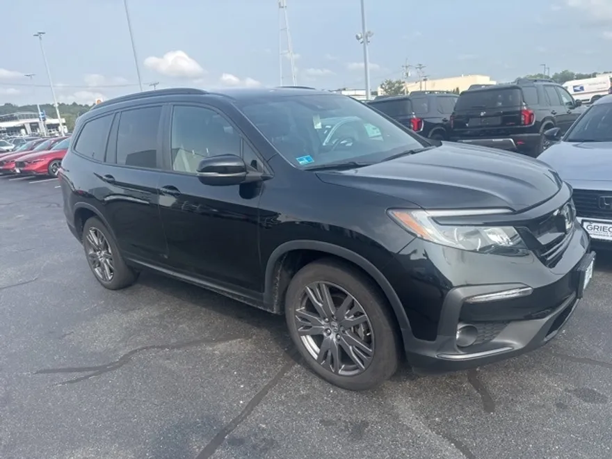 2022 Honda Pilot Sport photo 1