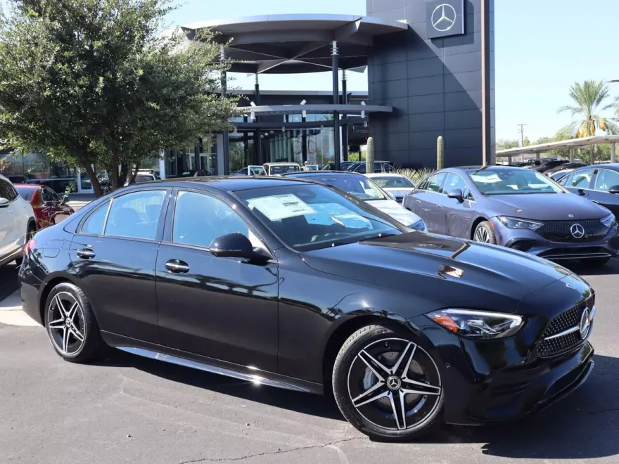 2024 Mercedes Benz C 300 photo 1