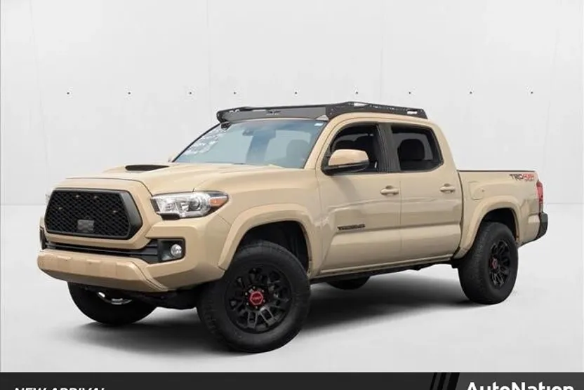 2019 Toyota Tacoma TRD Sport V6 photo 1