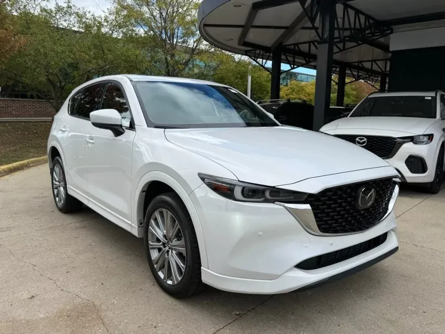 2023 Mazda CX-5 2.5 Turbo Signature photo 1