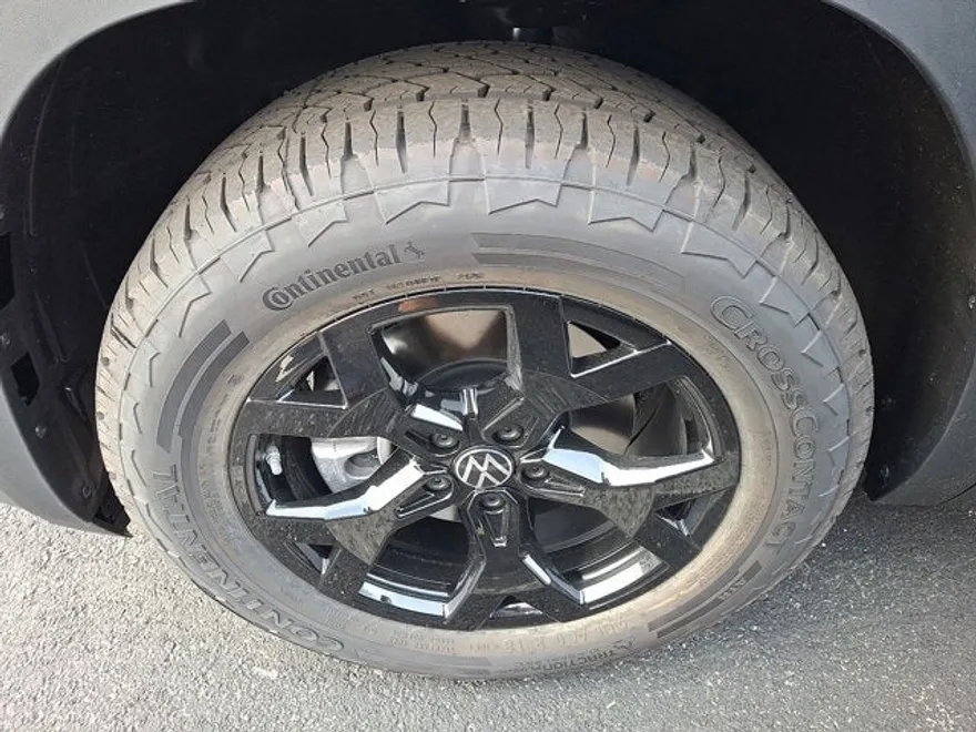 2026 Volkswagen Atlas Peak Edition SE photo 1