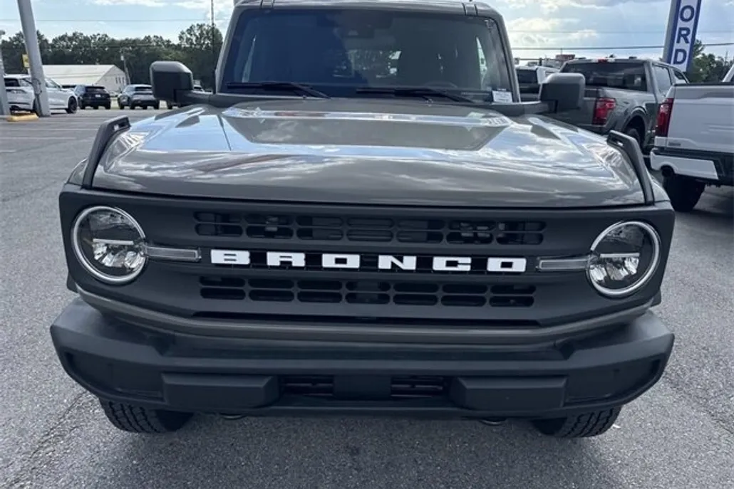 2025 Ford Bronco Big Bend photo 1