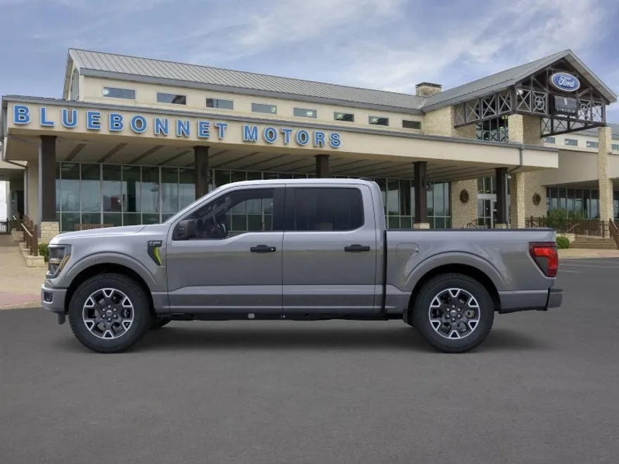 2025 Ford F-150 STX photo 1