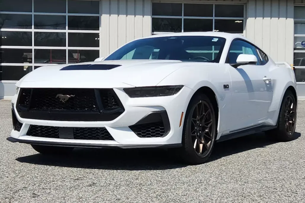 2025 Ford Mustang GT Premium photo 1