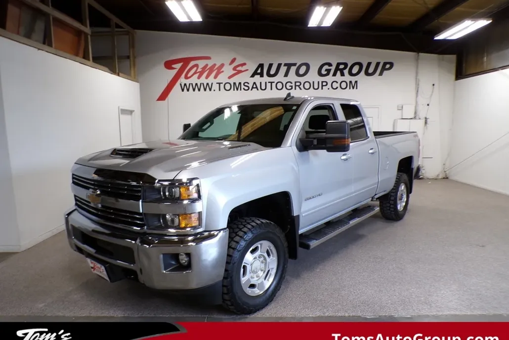 2018 Chevrolet Silverado 2500HD LT photo 1