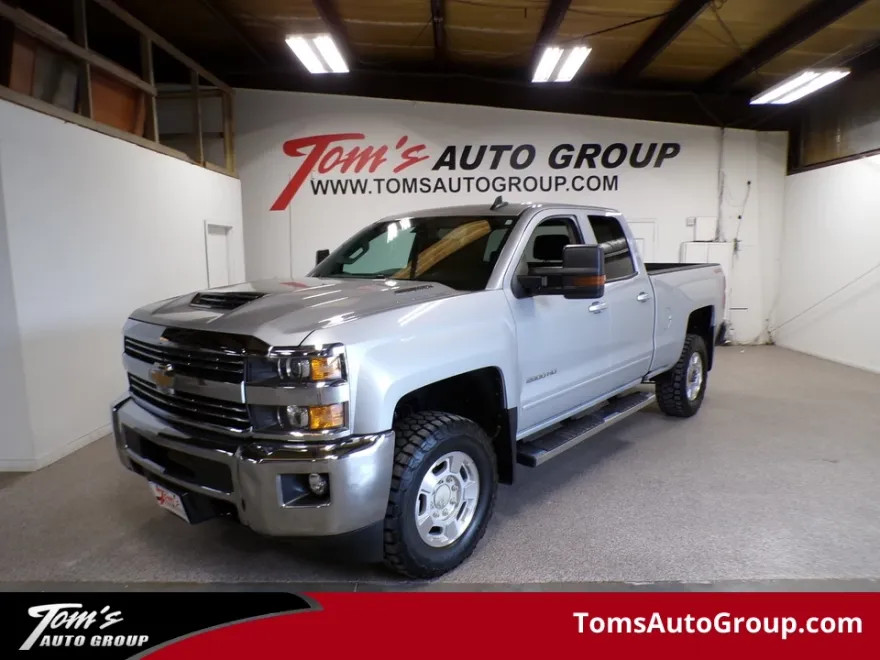 2018 Chevrolet Silverado 2500HD LT photo 1