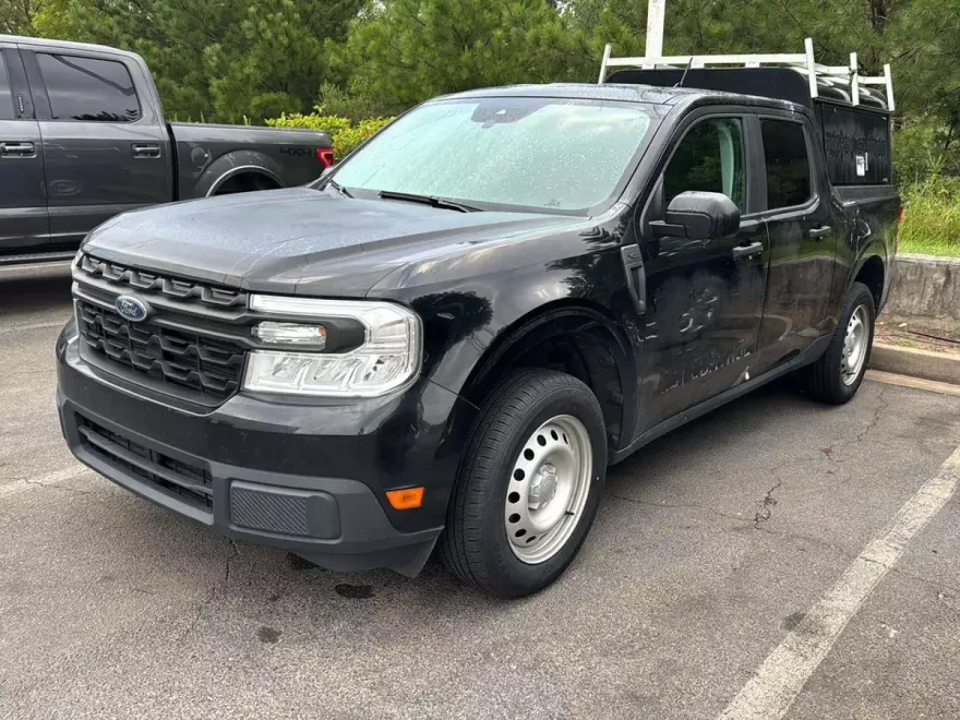 2022 Ford Maverick XL photo 1