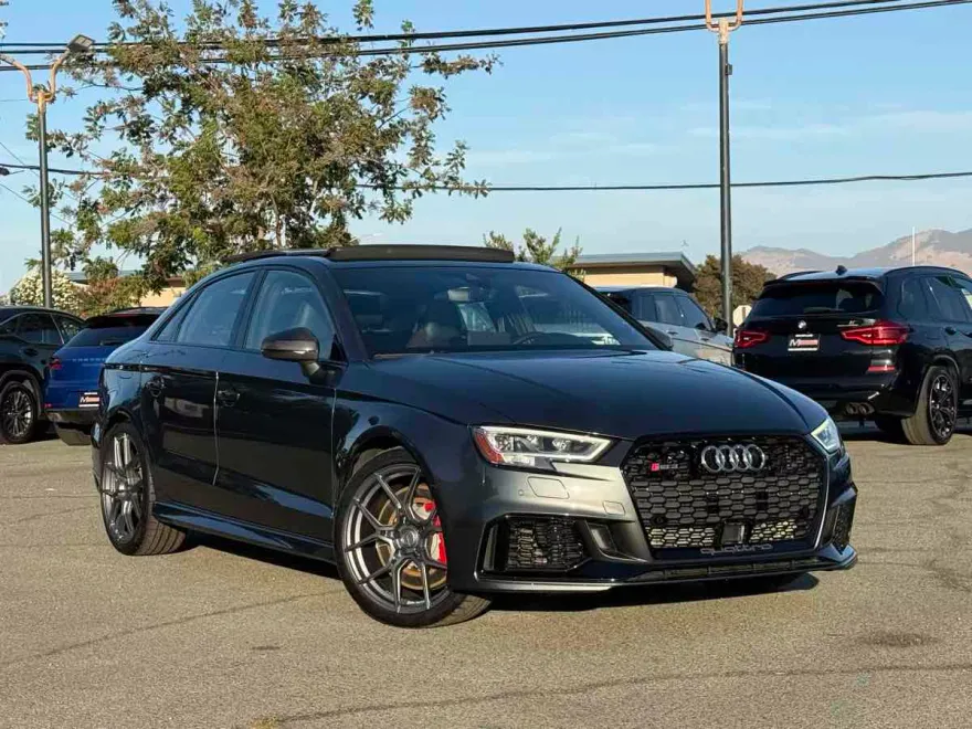 2019 Audi RS 3 Base photo 1