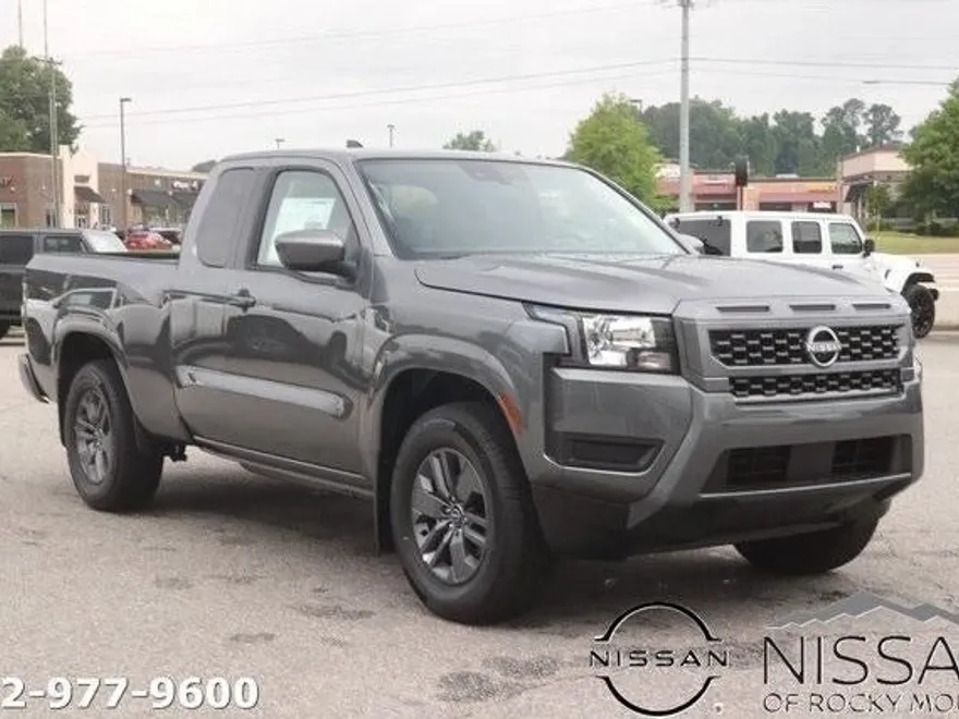 2025 Nissan Frontier King Cab SV photo 1
