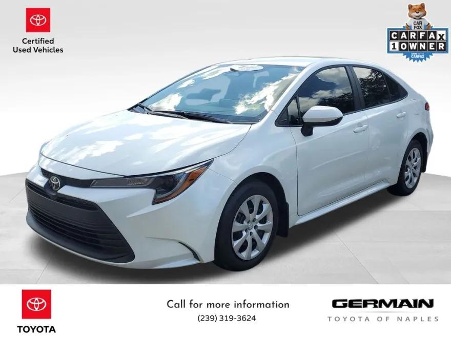2025 Toyota Corolla LE photo 1