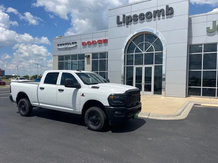 2025 Ram 2500 Tradesman photo 1
