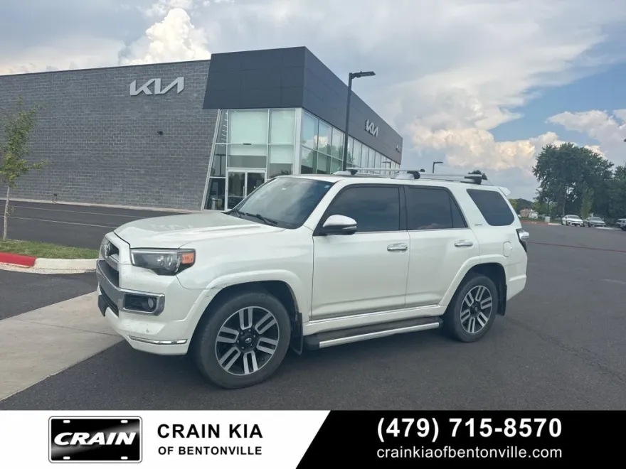 2019 Toyota 4Runner Limited 4WD photo 1