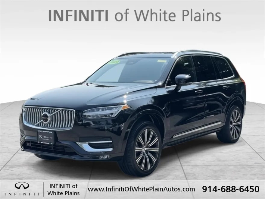 2023 Volvo XC90 Plus photo 1