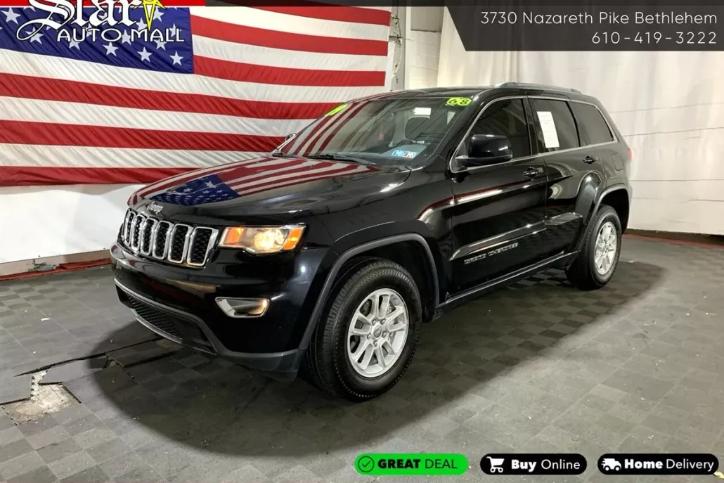 2019 Jeep Grand Cherokee Laredo photo 1