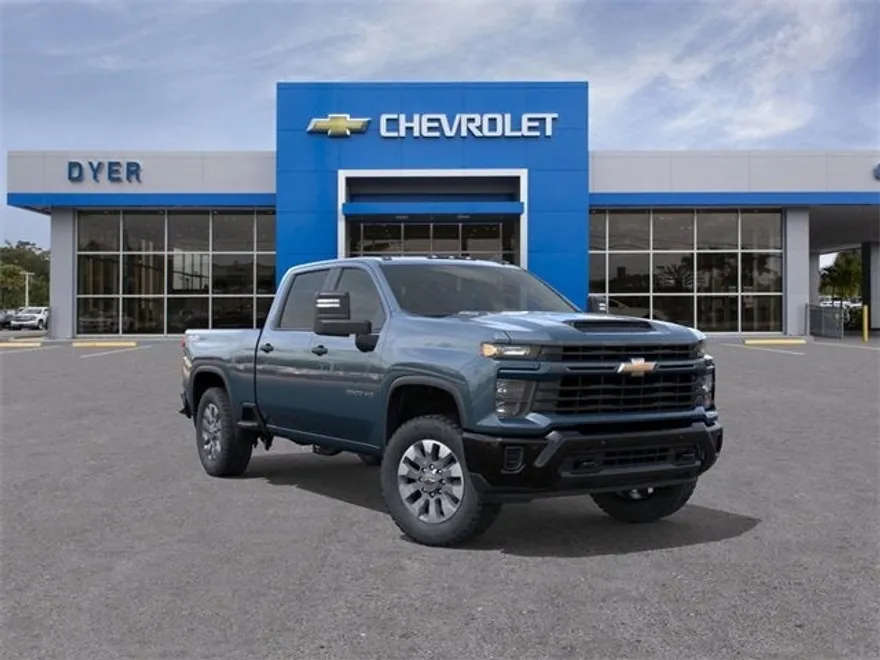 2026 Chevrolet Silverado 2500HD Custom photo 1
