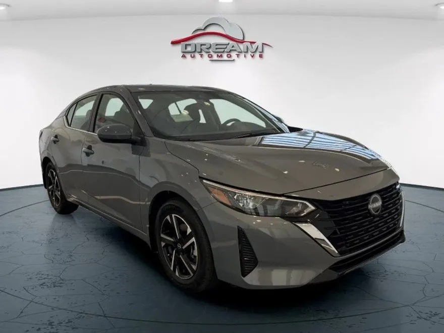 2025 Nissan Sentra SV photo 1