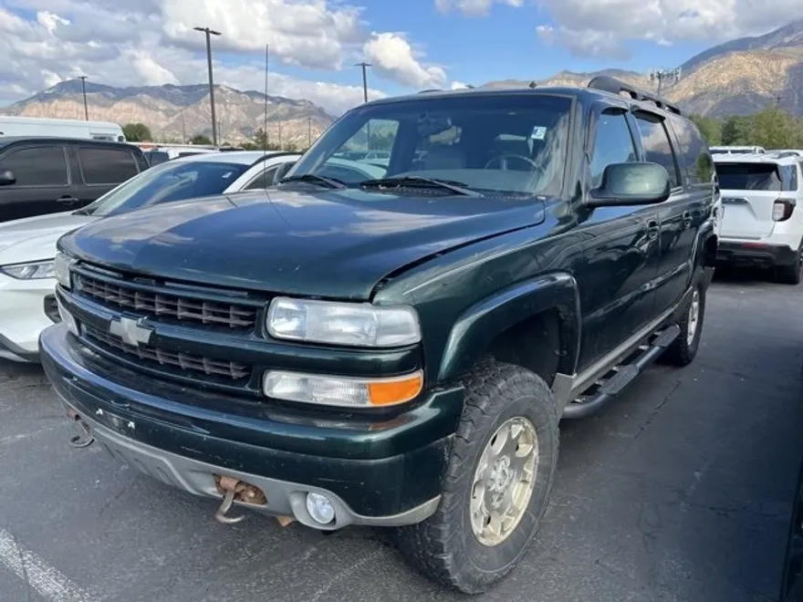 2002 Chevrolet Suburban 1500 Z71 photo 1