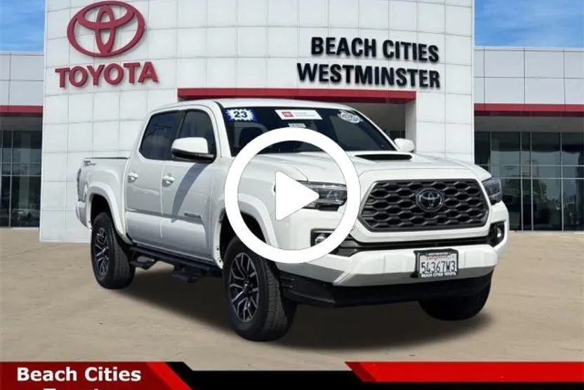 2023 Toyota Tacoma TRD Sport photo 1
