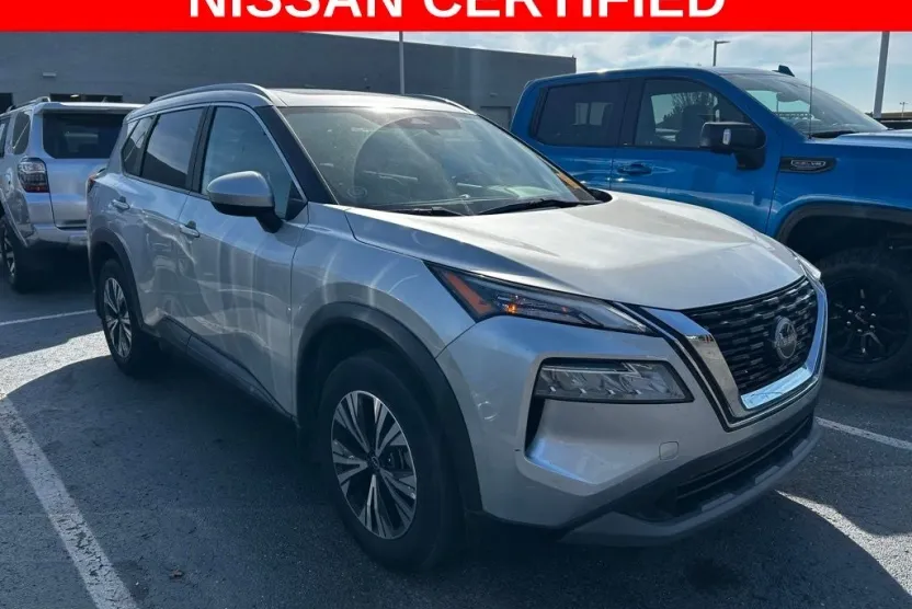 2023 Nissan Rogue SV photo 1
