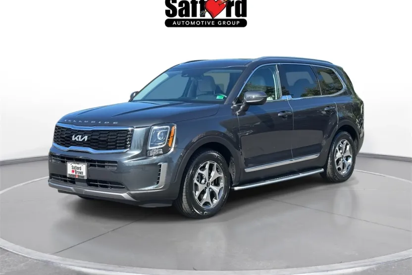 2022 Kia Telluride EX photo 1