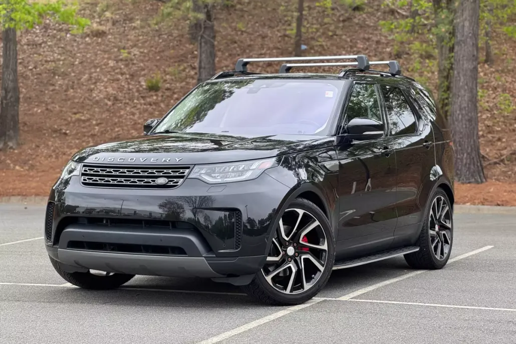 2017 Land Rover Discovery SE photo 1