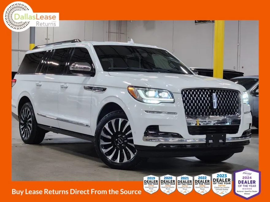 2022 Lincoln Navigator Black Label photo 1