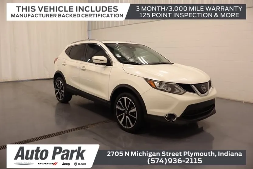 2018 Nissan Rogue Sport SL photo 1