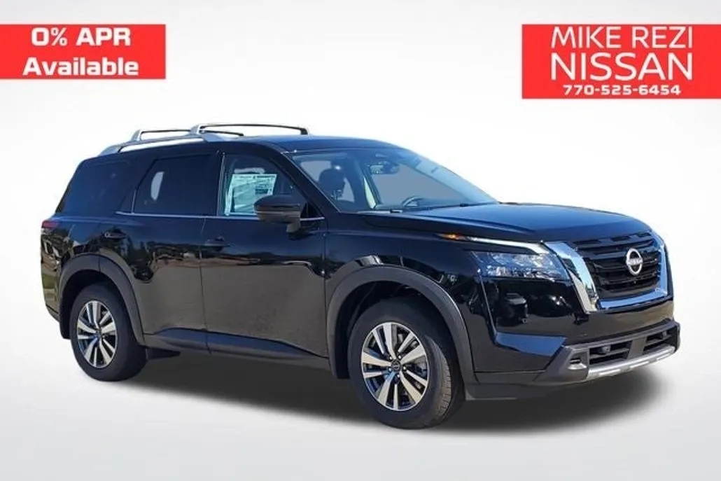 2025 Nissan Pathfinder SL photo 1