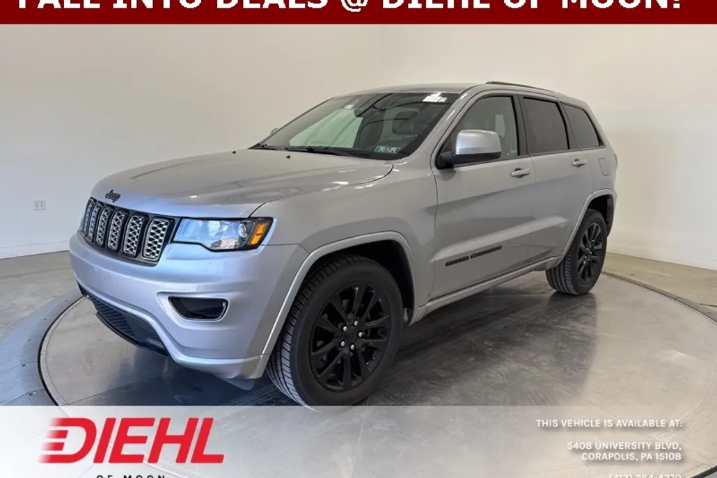 2018 Jeep Grand Cherokee Altitude photo 1