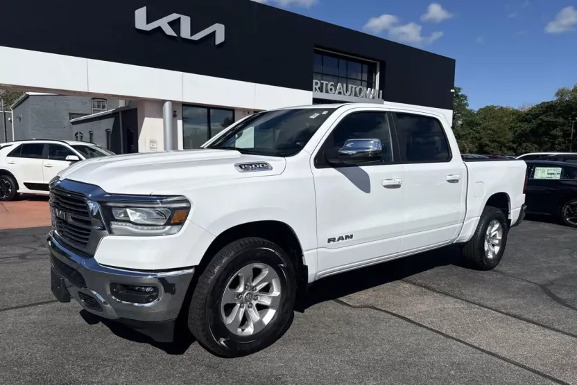 2023 Ram 1500 Laramie photo 1