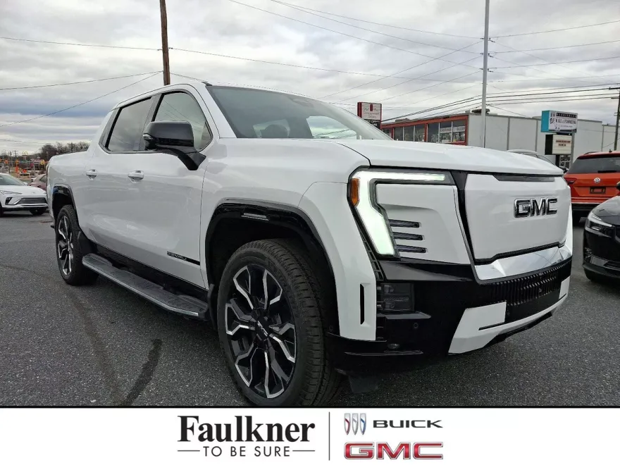 2025 Gmc Sierra EV Denali photo 1