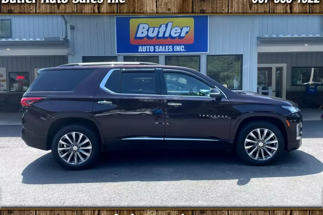 2023 Chevrolet Traverse Premier photo 1