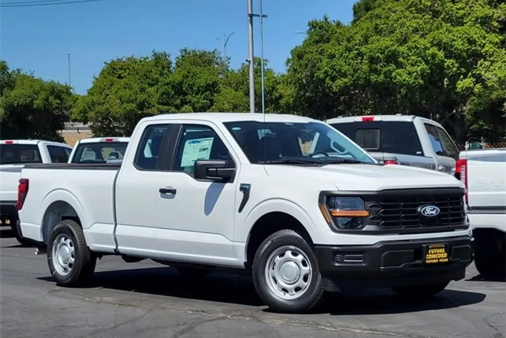 2025 Ford F-150 XL photo 1