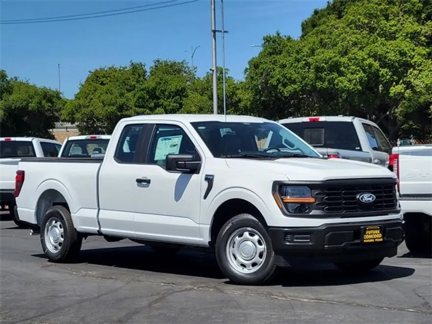 2025 Ford F-150 XL photo 1