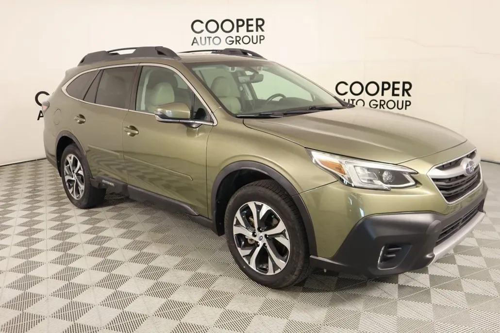 2020 Subaru Outback Limited photo 1