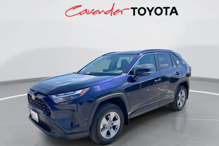 2025 Toyota RAV4 XLE photo 1