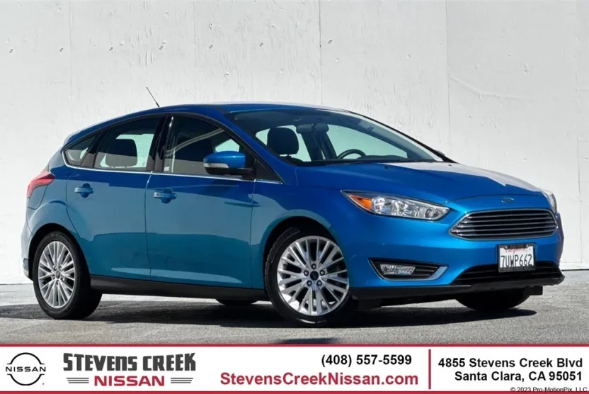 2016 Ford Focus Titanium photo 1